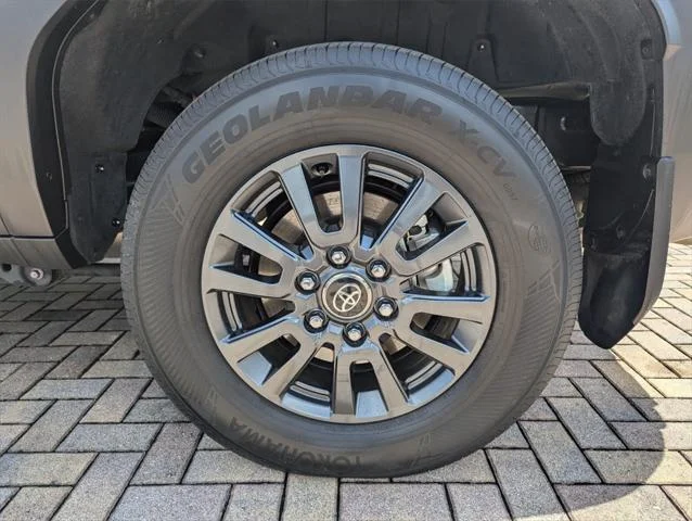 Certified Used 2025 ICE CAP Toyota  image 20