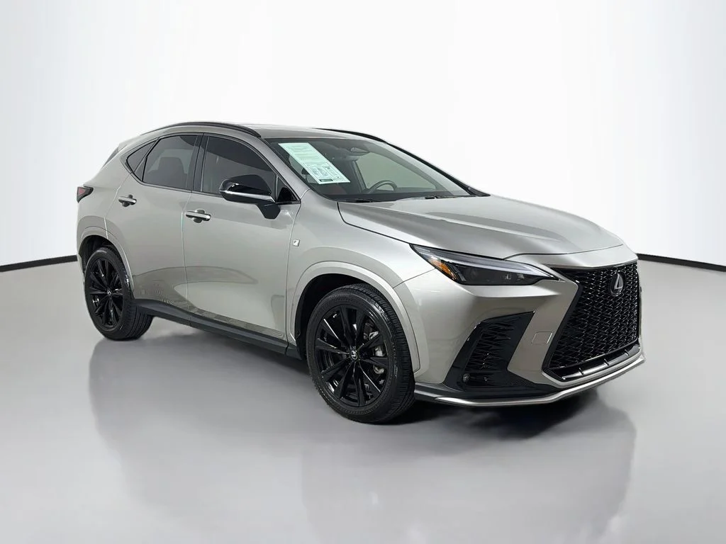 Used 2022 Silver Lexus 350 F SPORT Handling image 3