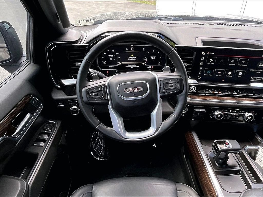 Used 2024 Black GMC Elevation image 17