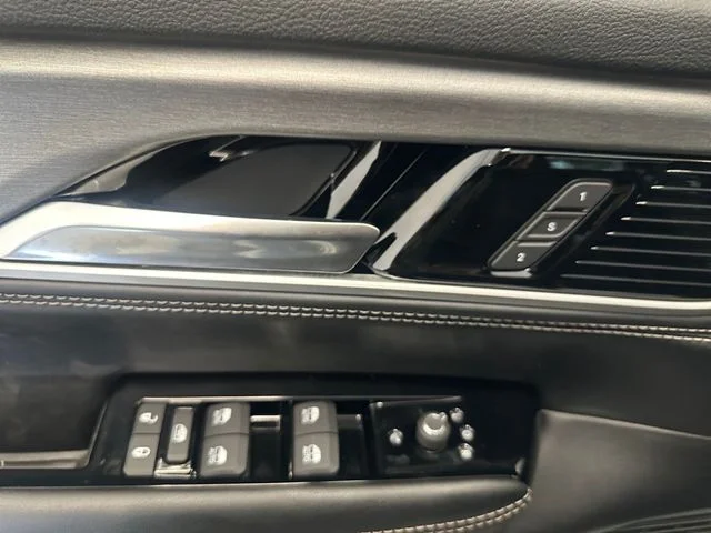 New 2026 Silver Jeep Limited Altitude image 31