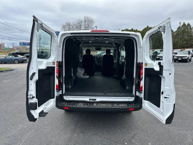 New 2025 White Ford Base image 9