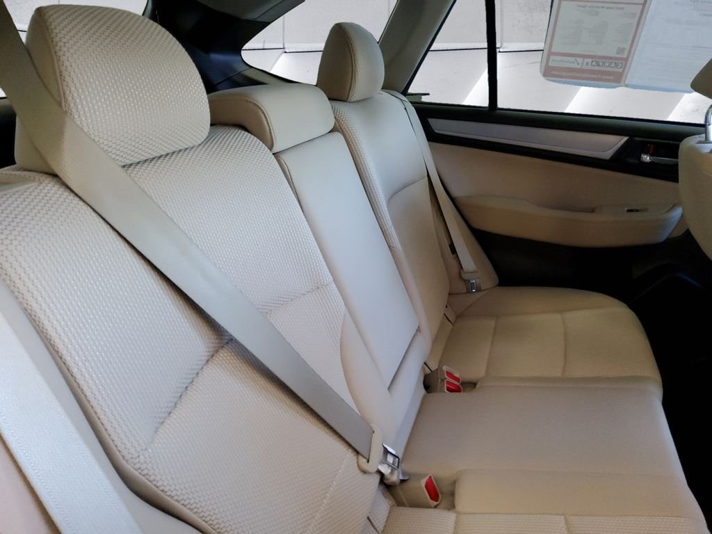 Used 2019 Green Subaru 2.5i Premium image 16