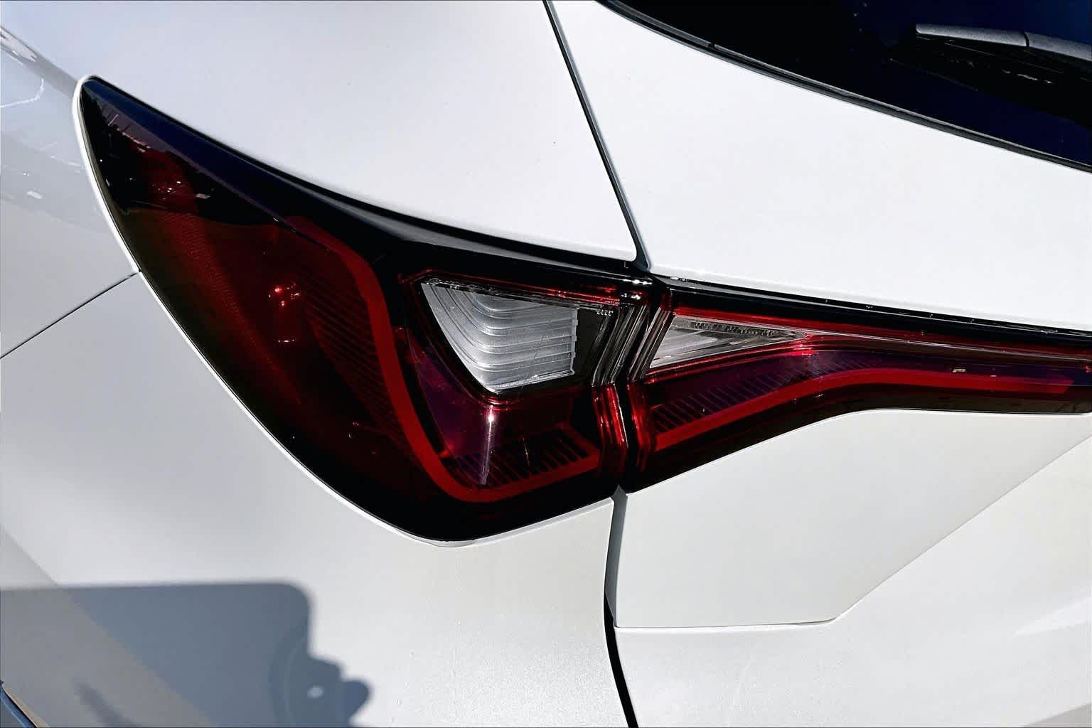 New 2026 Platinum White Pearl Acura w/Technology Package image 14