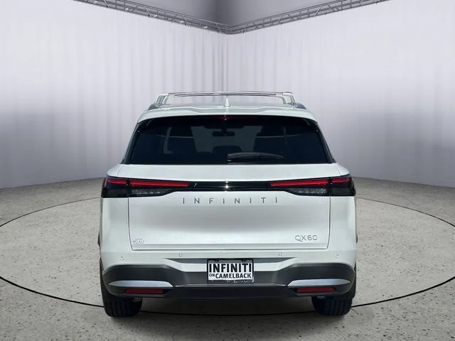 New 2027 RADIANT WHITE INFINITI Luxe FWD image 8