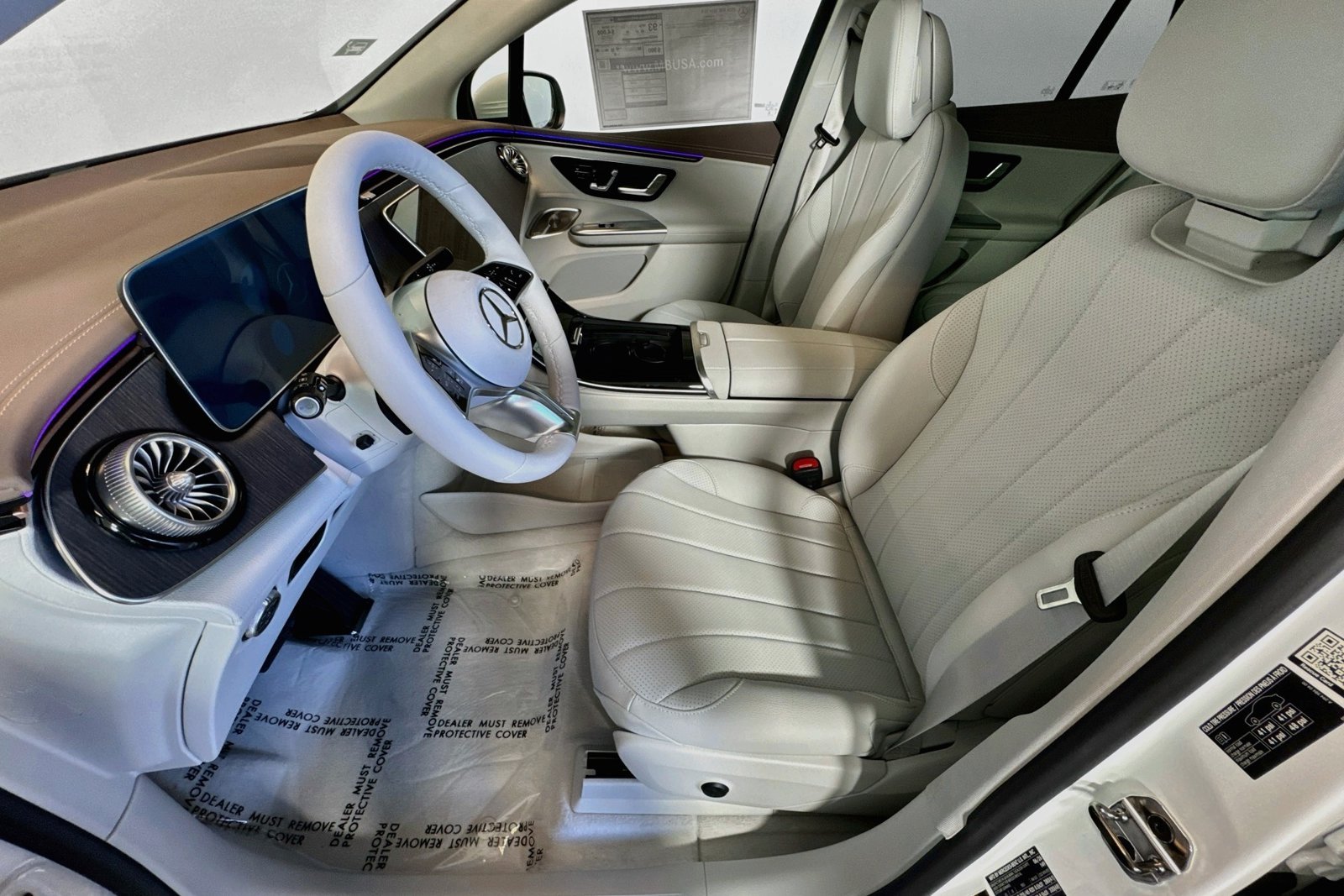 New 2026 Polar White Mercedes-Benz EQE 320+ image 18