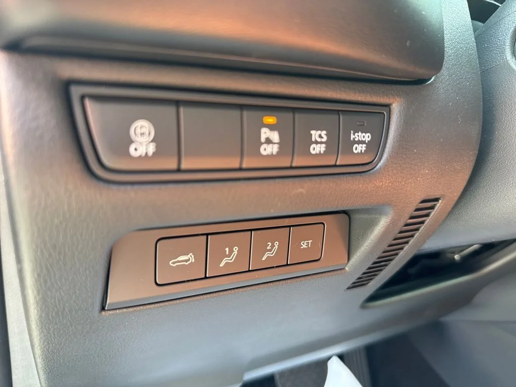 New 2026 Sand Metallic Mazda 2.5 Turbo Meridian Edition image 11
