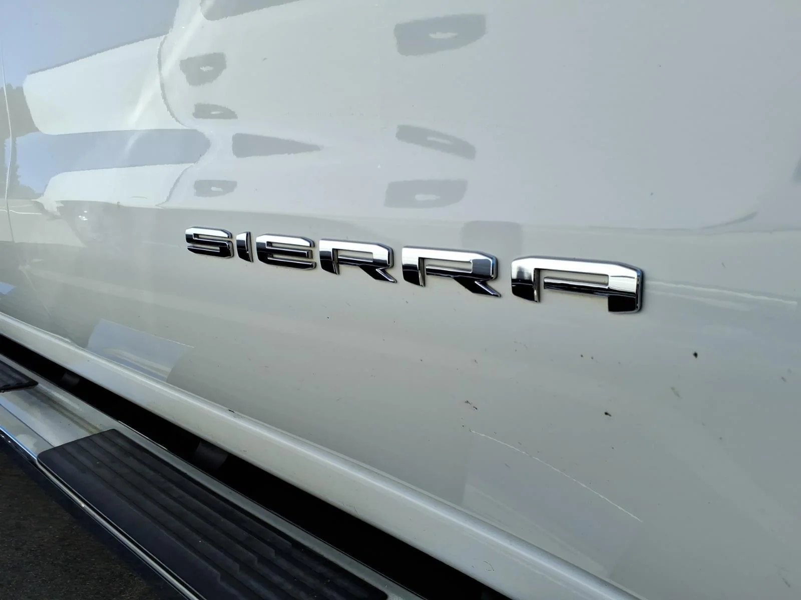 Used 2020 Summit White GMC SLT image 11