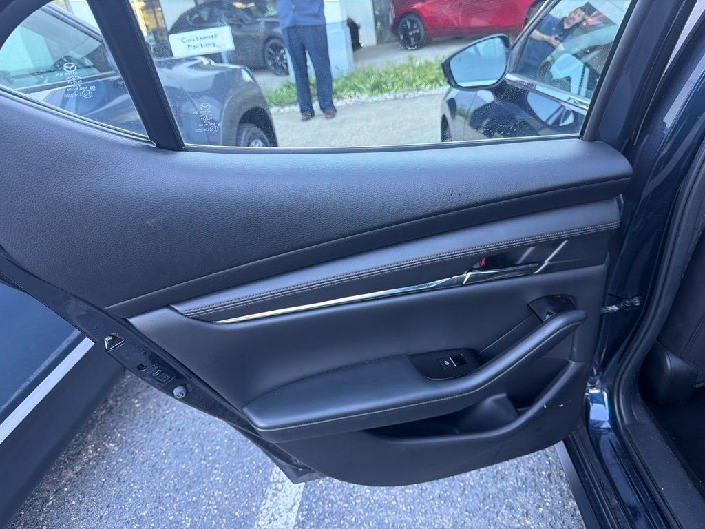 Used 2020 Blue Mazda Preferred image 7