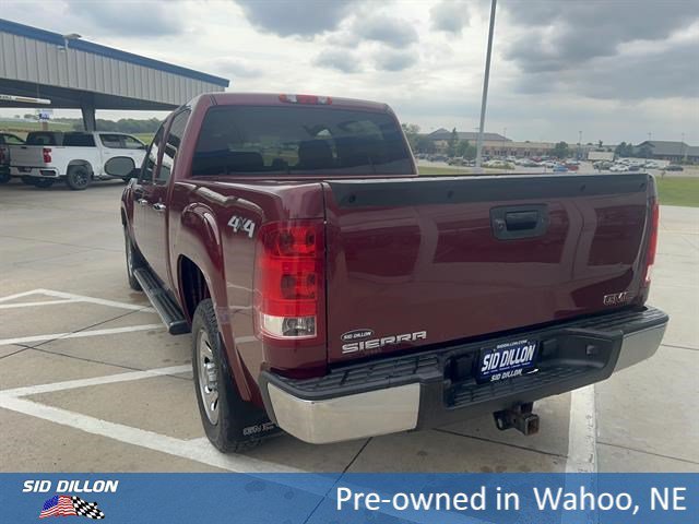 Used 2013 Sonoma Red Metallic GMC SL image 3