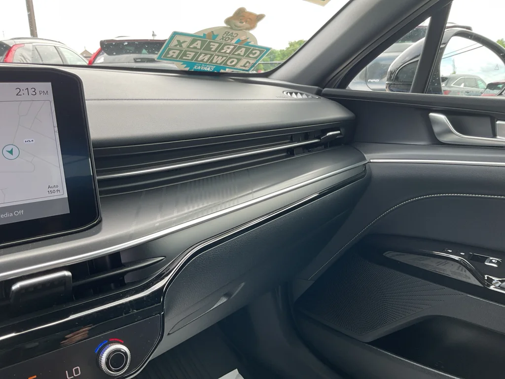 Used 2026 Yacht Blue Kia GT-Line image 30