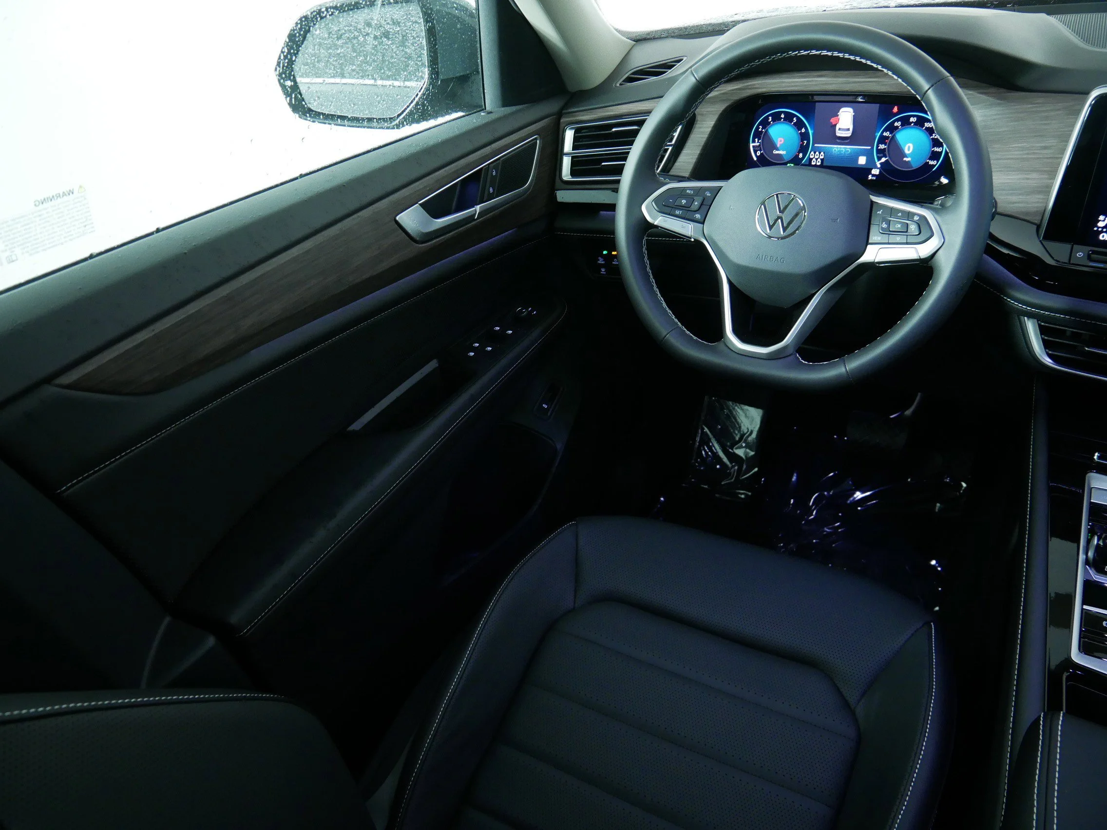 New 2026 Pure Gray Volkswagen 2.0T SEL image 9