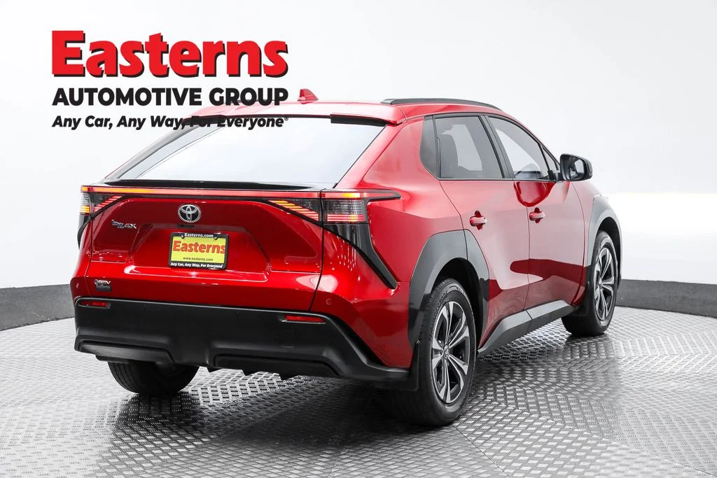Used 2024 Red Toyota XLE image 5