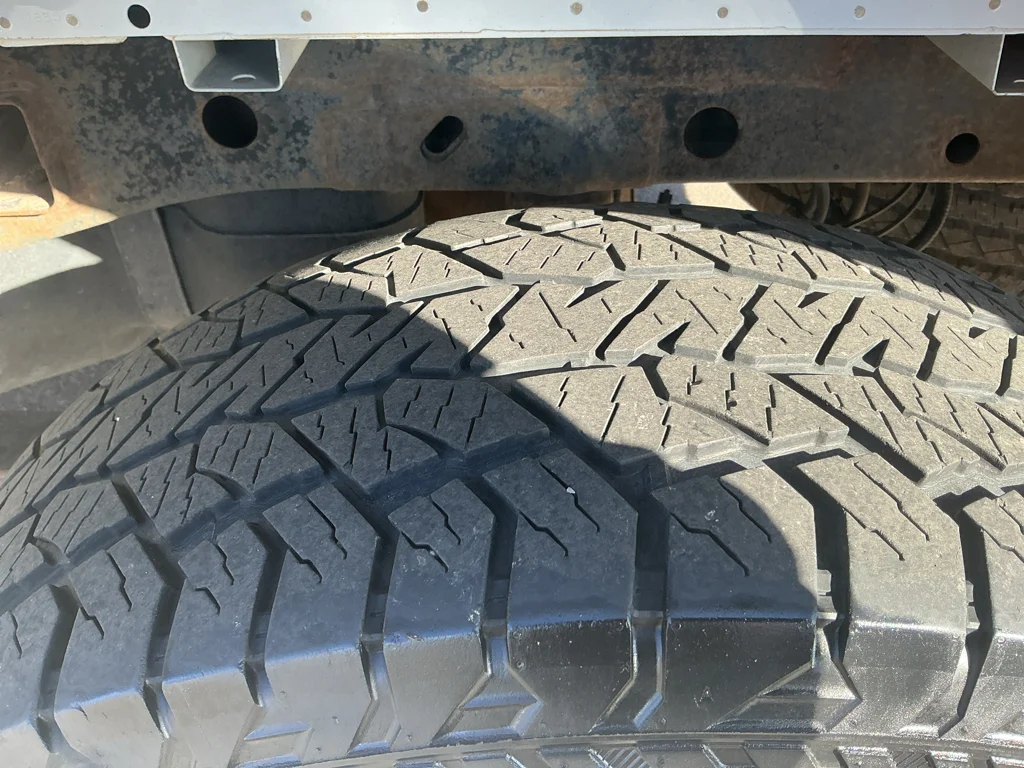 Used 2019 Oxford White Ford XLT image 11