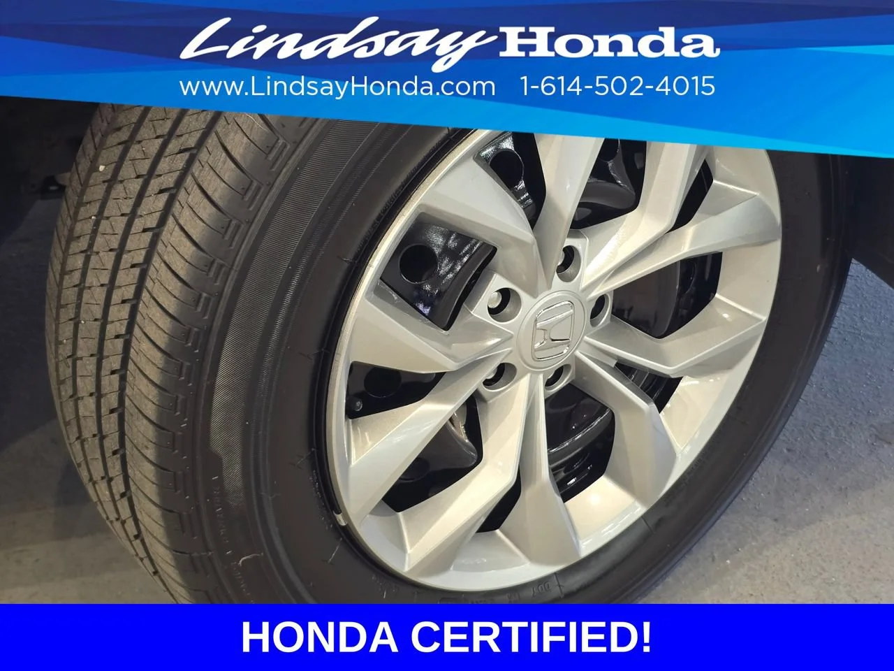 Certified Used 2025 Crystal Black Pearl Honda LX image 58