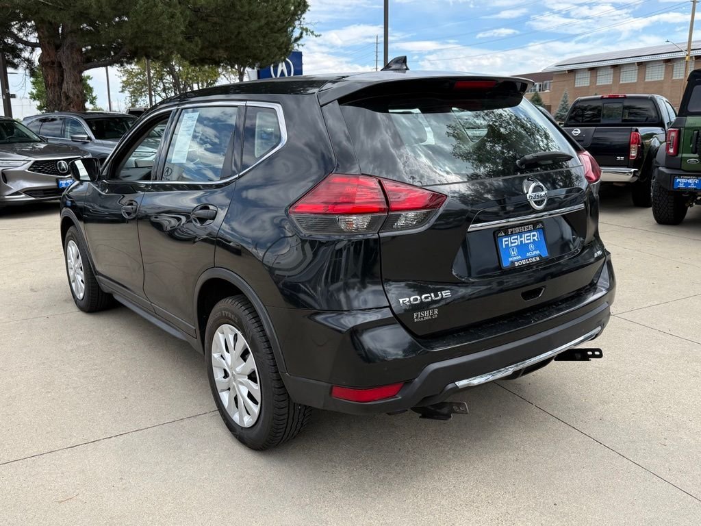Used 2017 Magnetic Black Nissan S image 6