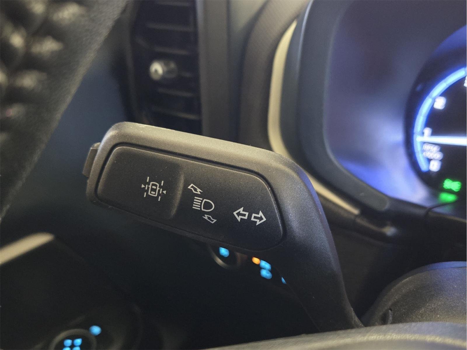 Used 2023 Robins Egg Blue Ford Heritage image 20