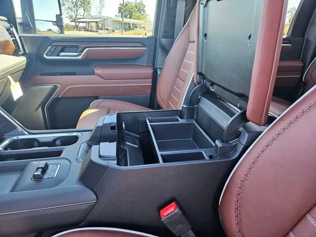 2026 GMC Sierra 2500HD Denali Ultimate - Photo 26