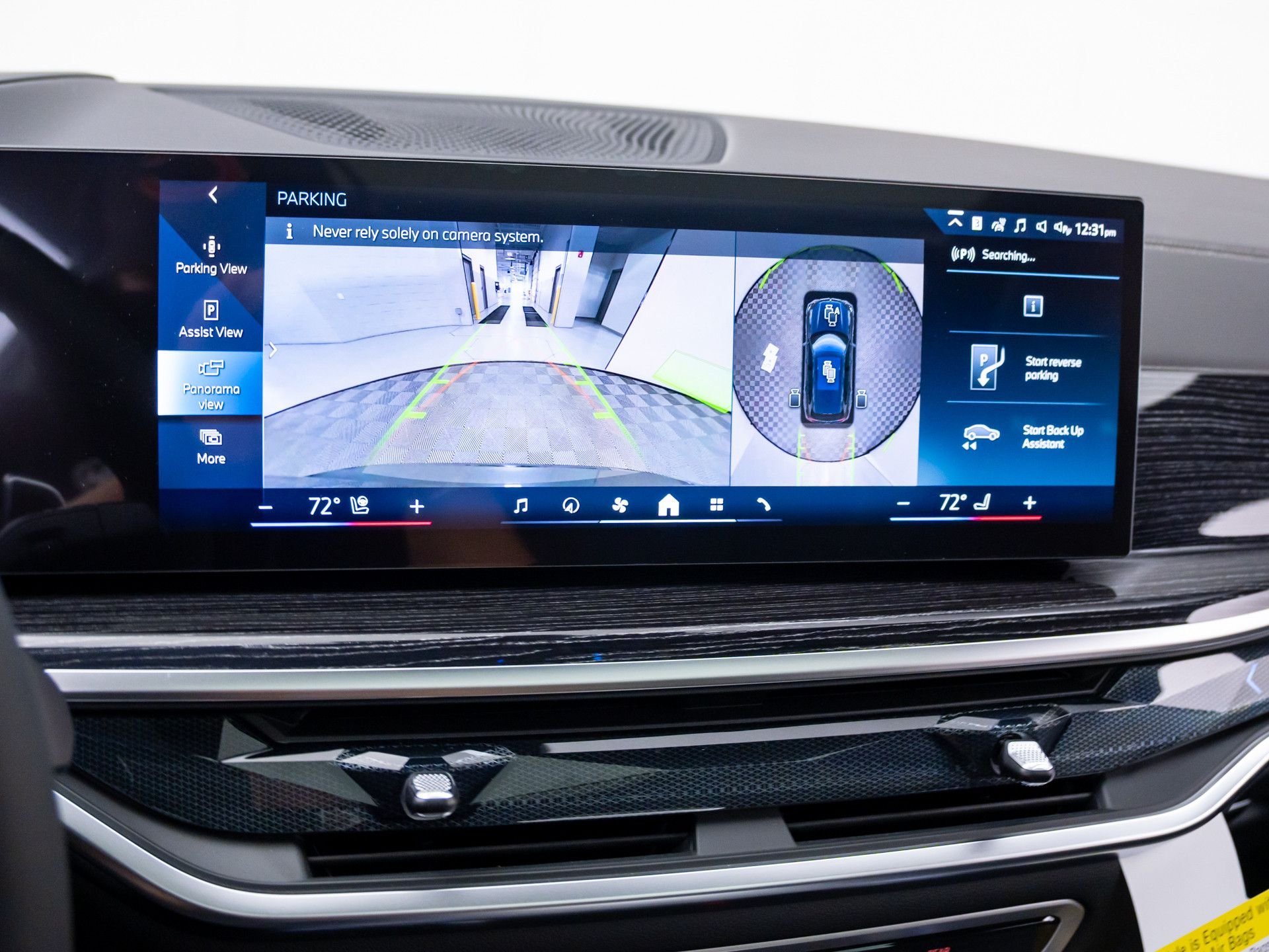 New 2026 Black Sapphire Metallic BMW xDrive50e image 29