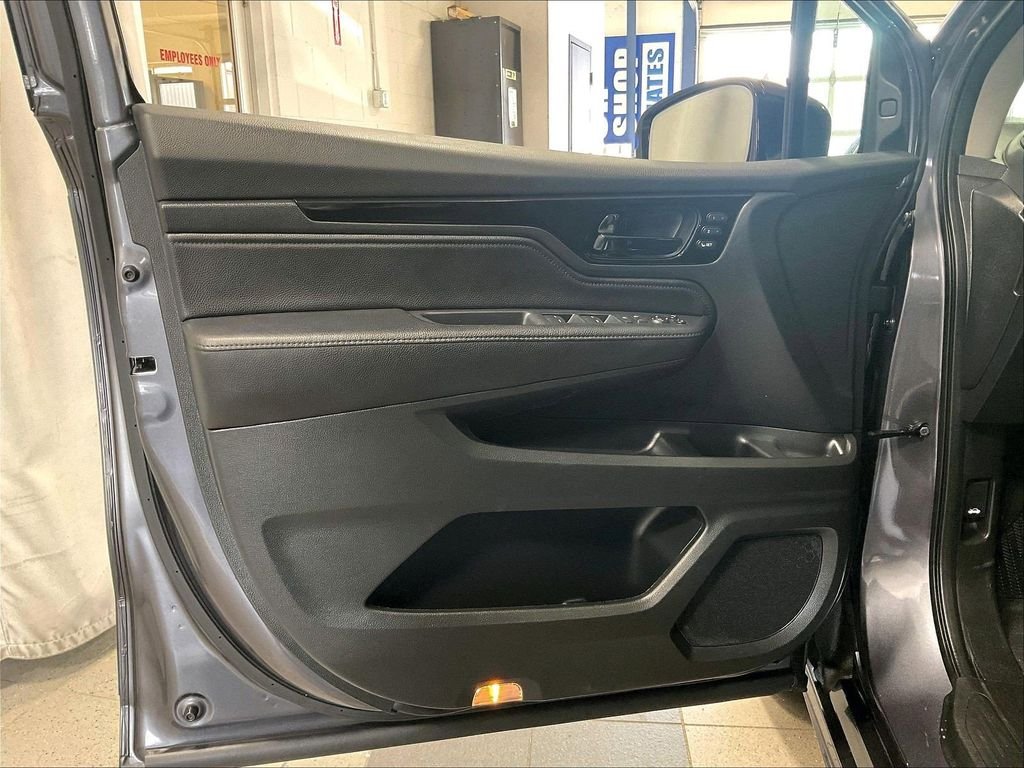 Used 2023 Gray Honda Elite image 9