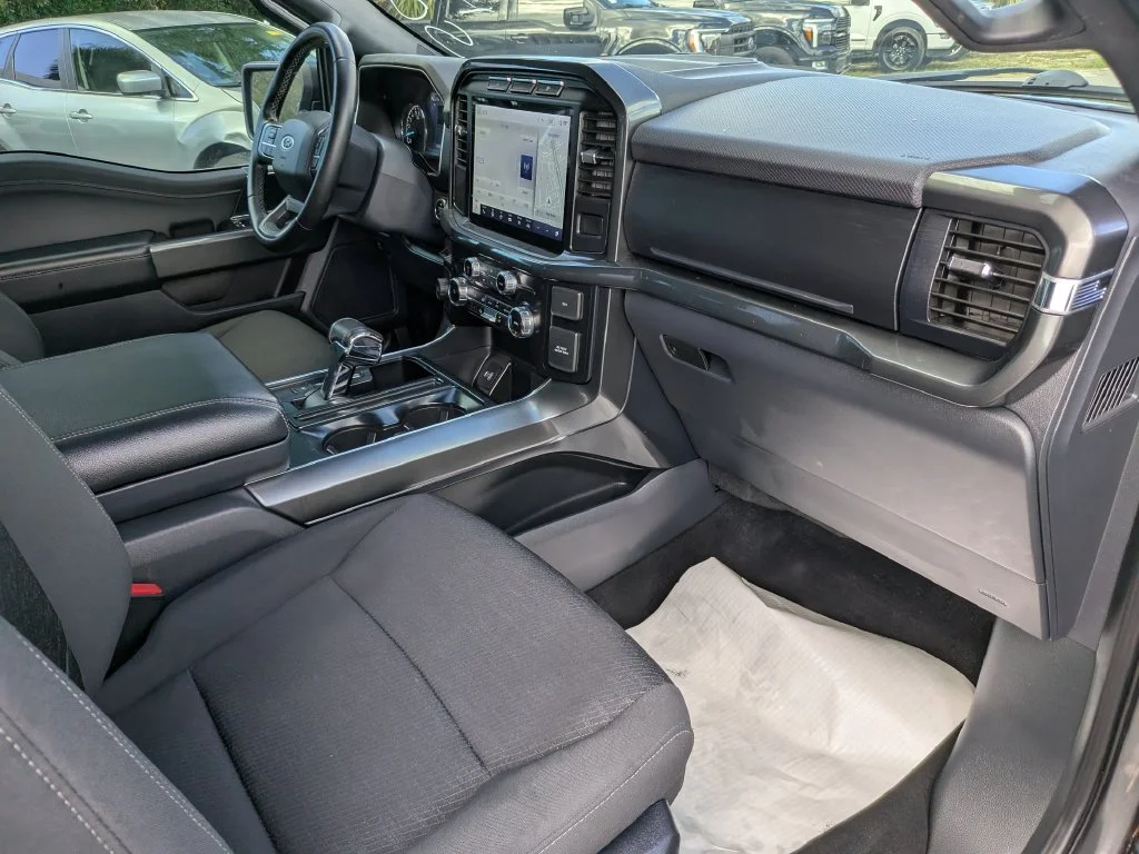 Used 2023 Carbonized Gray Metallic Ford XLT image 18