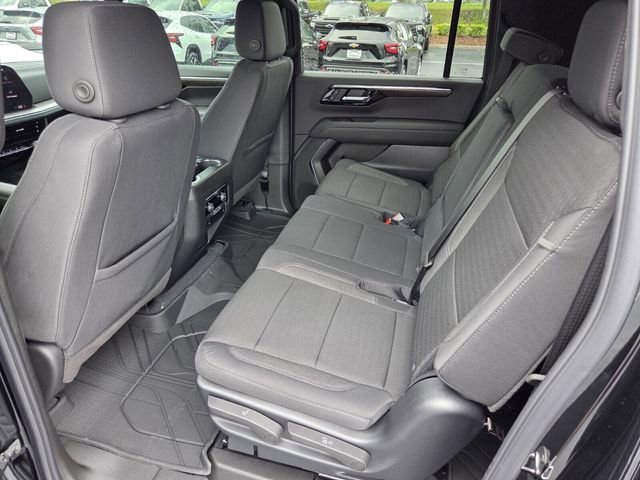 2026 Chevrolet Suburban LS - Photo 9