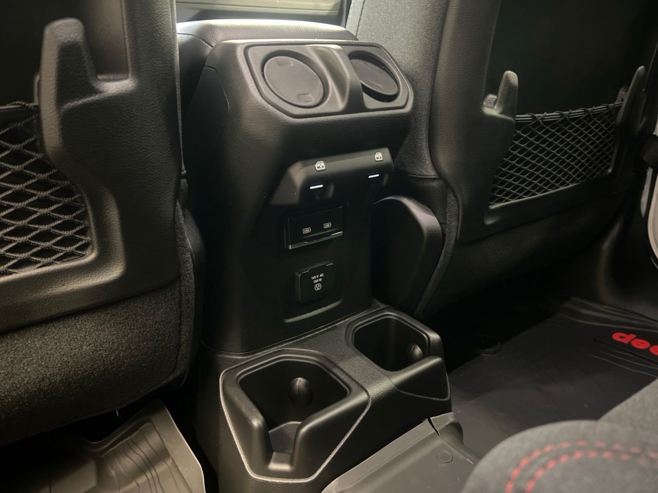Used 2024 White Jeep Rubicon image 20
