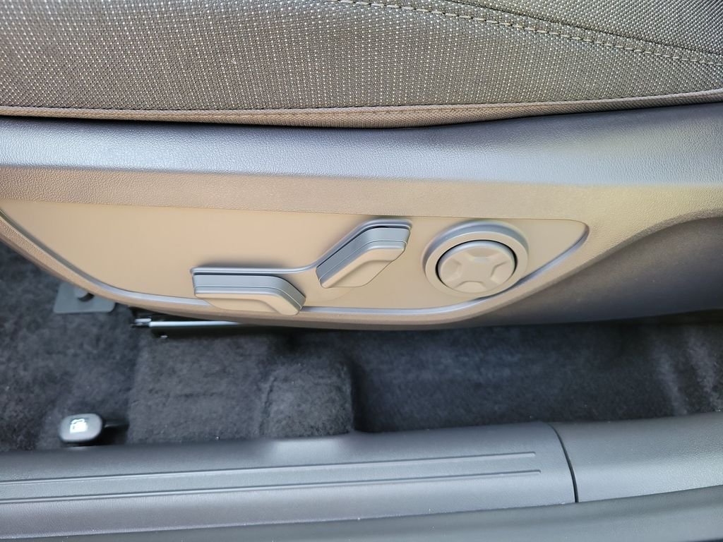 New 2027 Interstellar Gray Kia S image 23