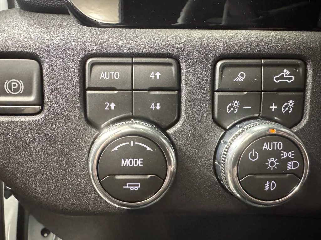 2026 GMC Sierra 1500 SLT - Photo 20