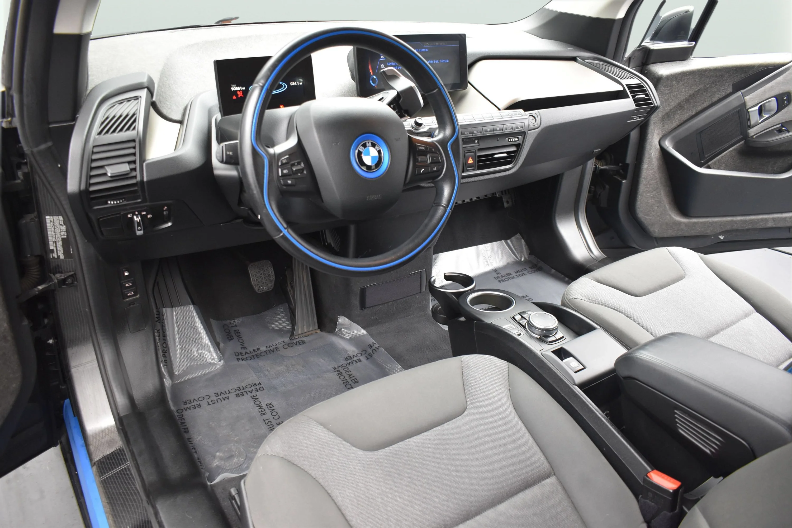 Used 2016 Fluid Black w/Highlight BMW i Blue BMW  image 23