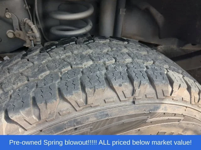 Used 2019 Silver Ford Lariat image 9