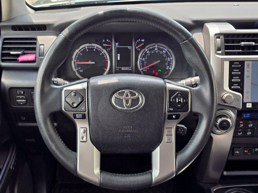 Certified Used 2022 Green Toyota Limited image 7