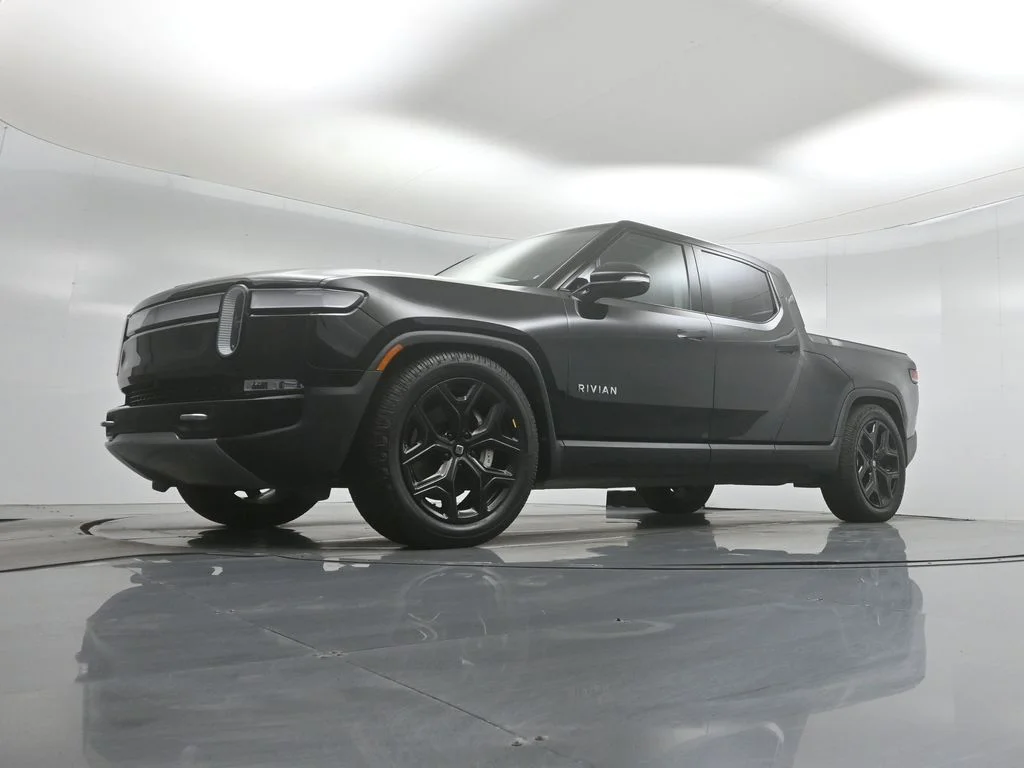 Certified Used 2023  Rivian Adventure image 37