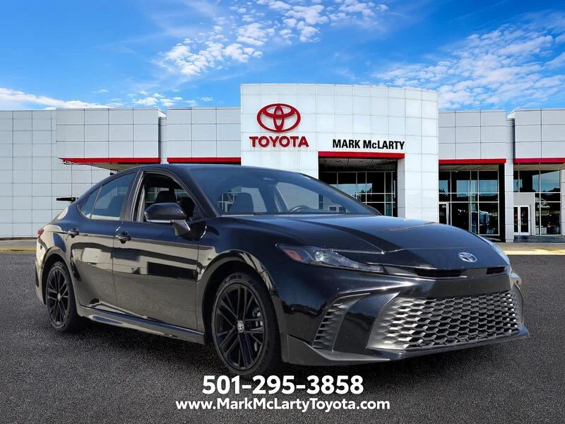 Used 2025 Midnight Black Metallic TOYOTA SE image 7