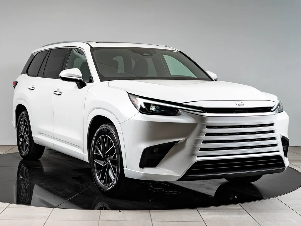 New 2026 Wind Chill Pearl Lexus PREMIUM AWD image 12