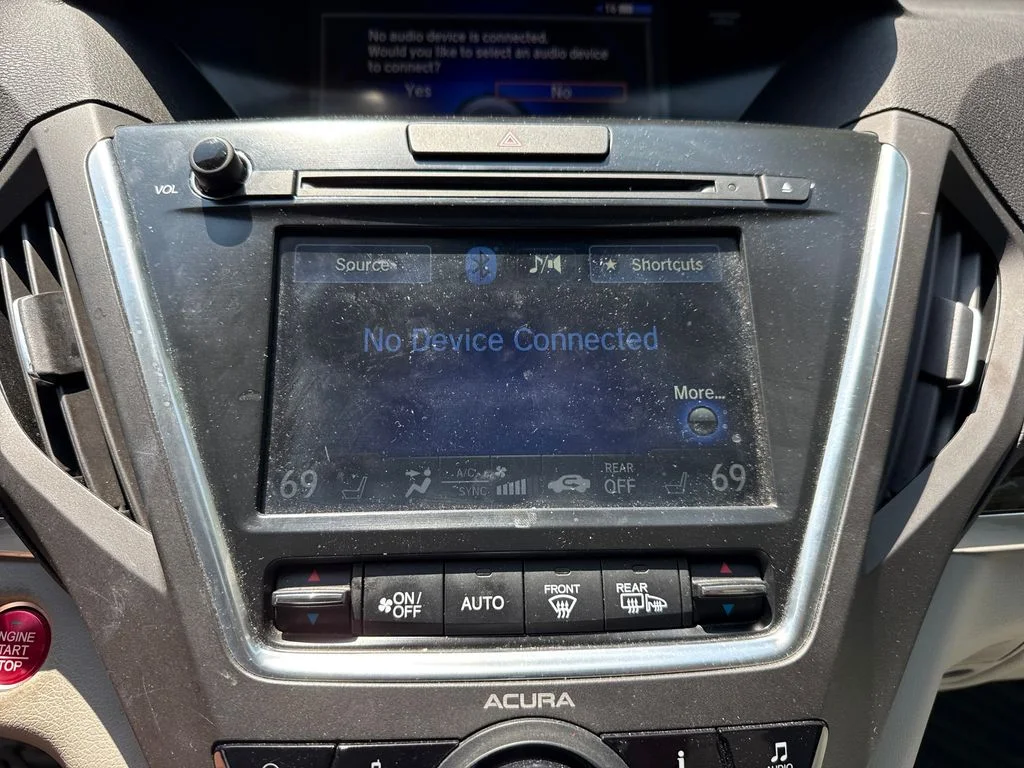 Used 2017  Acura 3.5L image 15