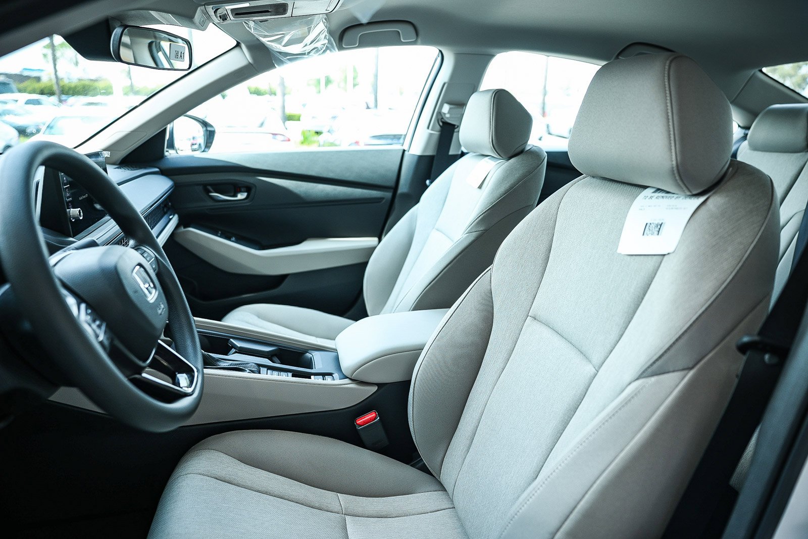 New 2026 Platinum White Pearl Honda LX CVT image 18