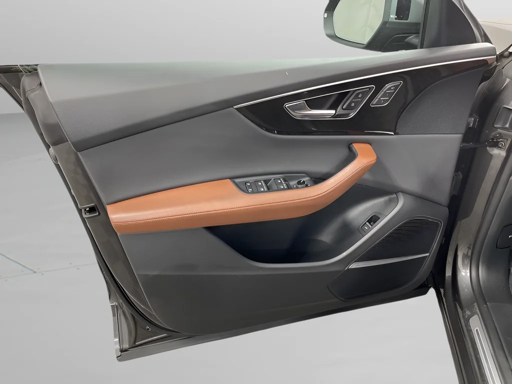 2022 Audi Q8 Premium Plus - Photo 22