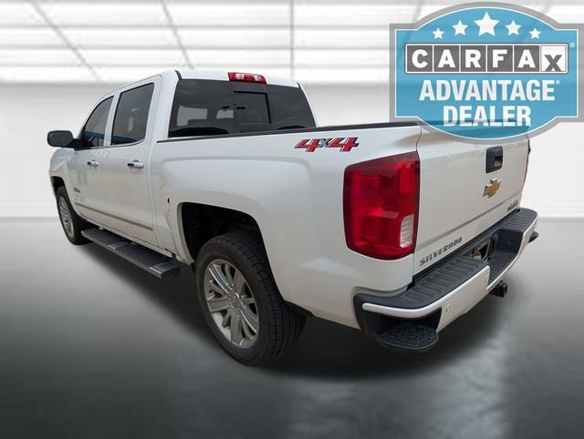 Used 2018 IRIDESCENT PEARL TRICOAT Chevrolet High Country image 2