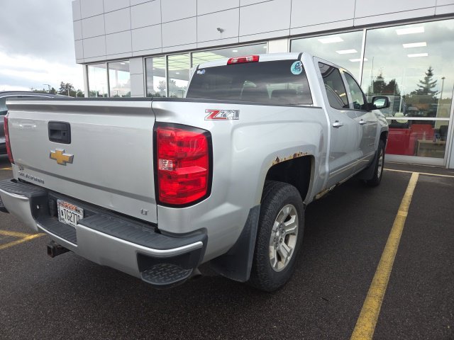 Used 2017 Silver Ice Metallic Chevrolet LT image 3