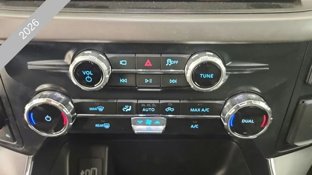 New 2026 Ruby Red Metallic Tinted Clearcoat Ford XLT image 18