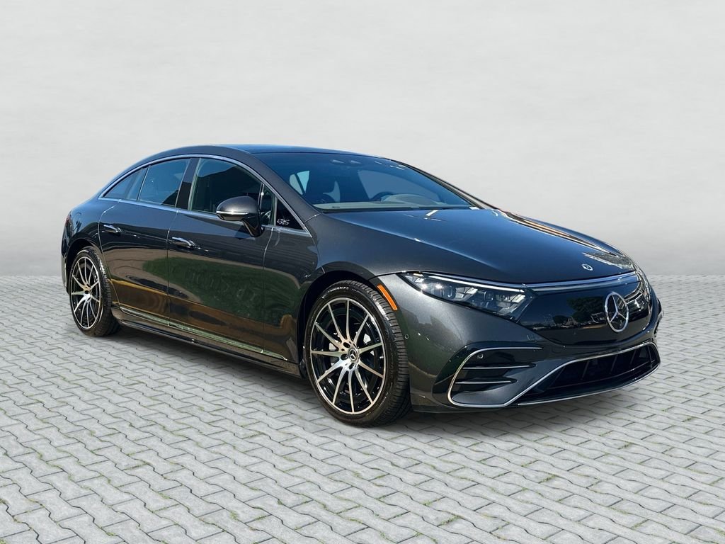 Certified Used 2023 Graphite Gray Metallic Mercedes-Benz 580 image 3