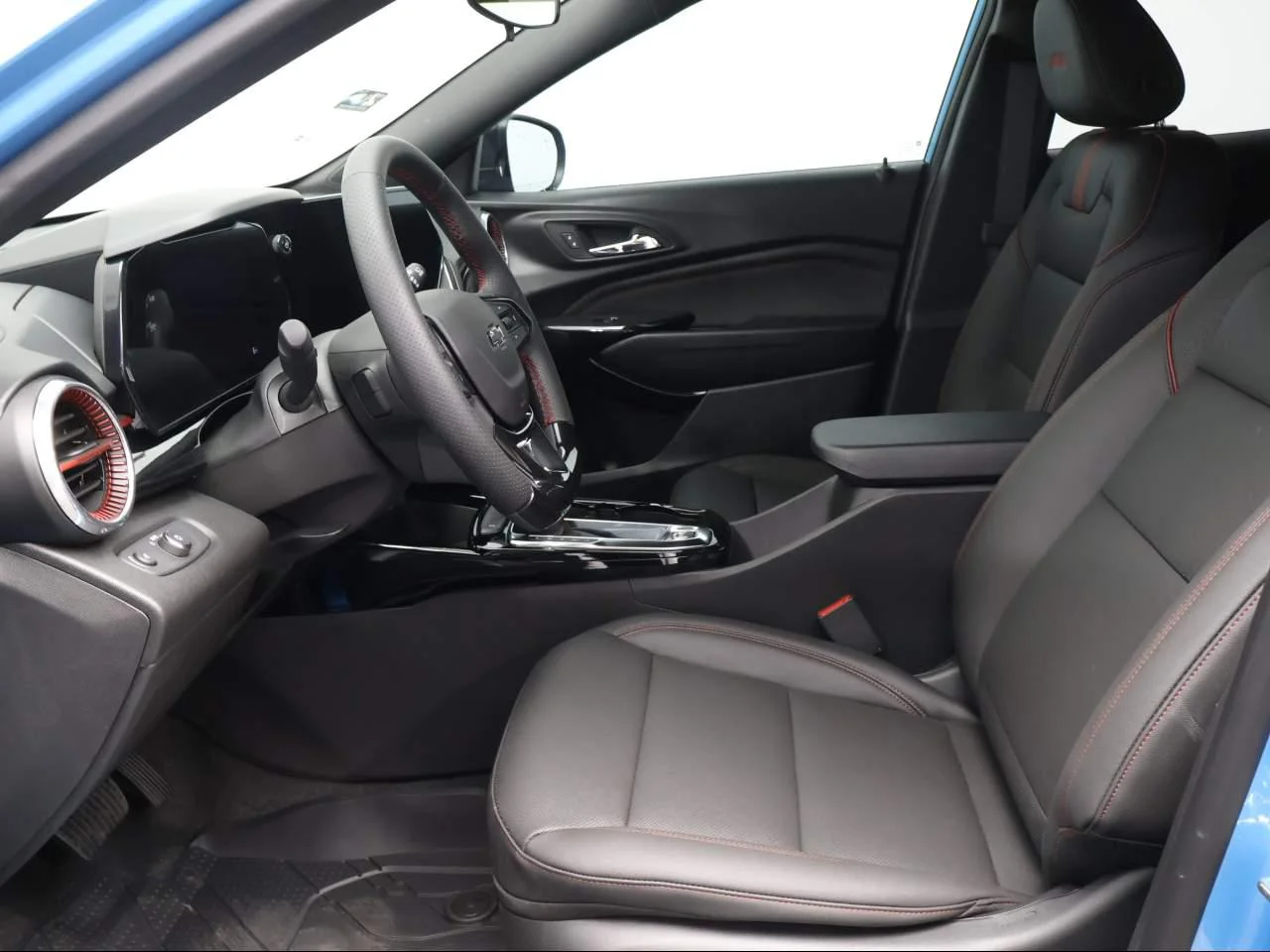 2026 Chevrolet Trax RS - Photo 32