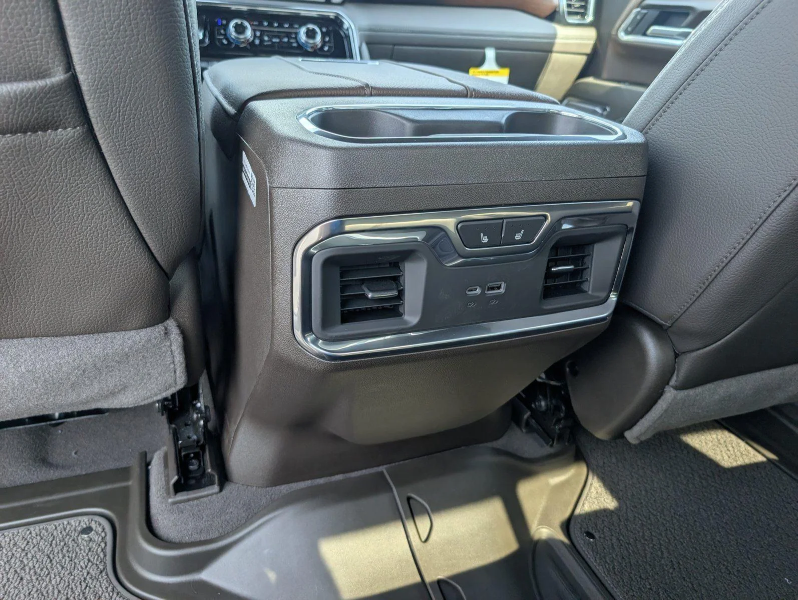 New 2026 Glacier White Tricoat GMC Denali DRW image 33