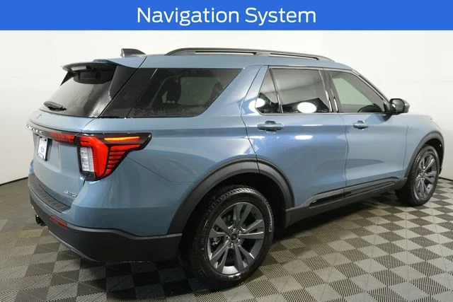 New 2026 Vapor Blue Metallic Ford Active image 3