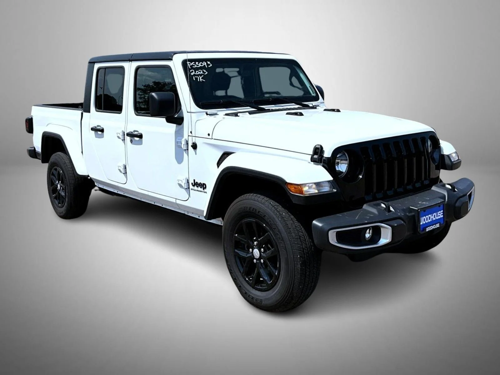 Used 2023 White Jeep Sport S image 3