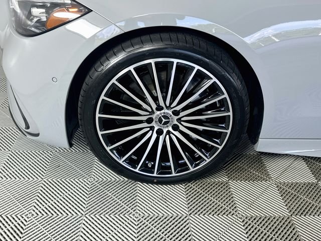 New 2026 MANUFAKTUR Alpine Grey Mercedes-Benz C 300 image 30
