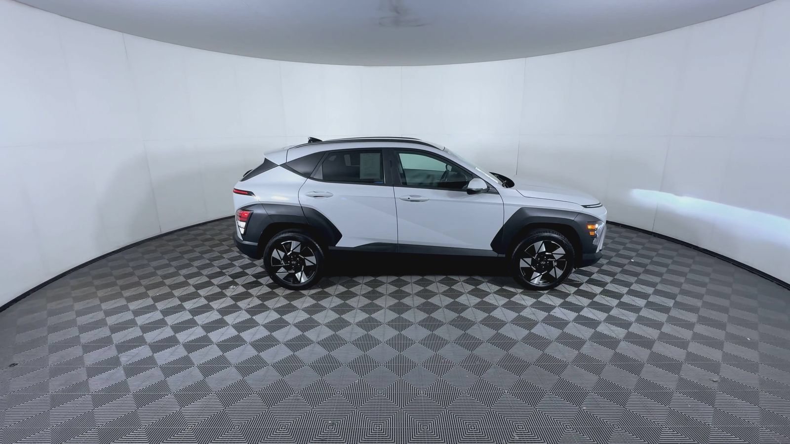Certified Used 2024 Cyber Gray Metallic Hyundai SEL image 9