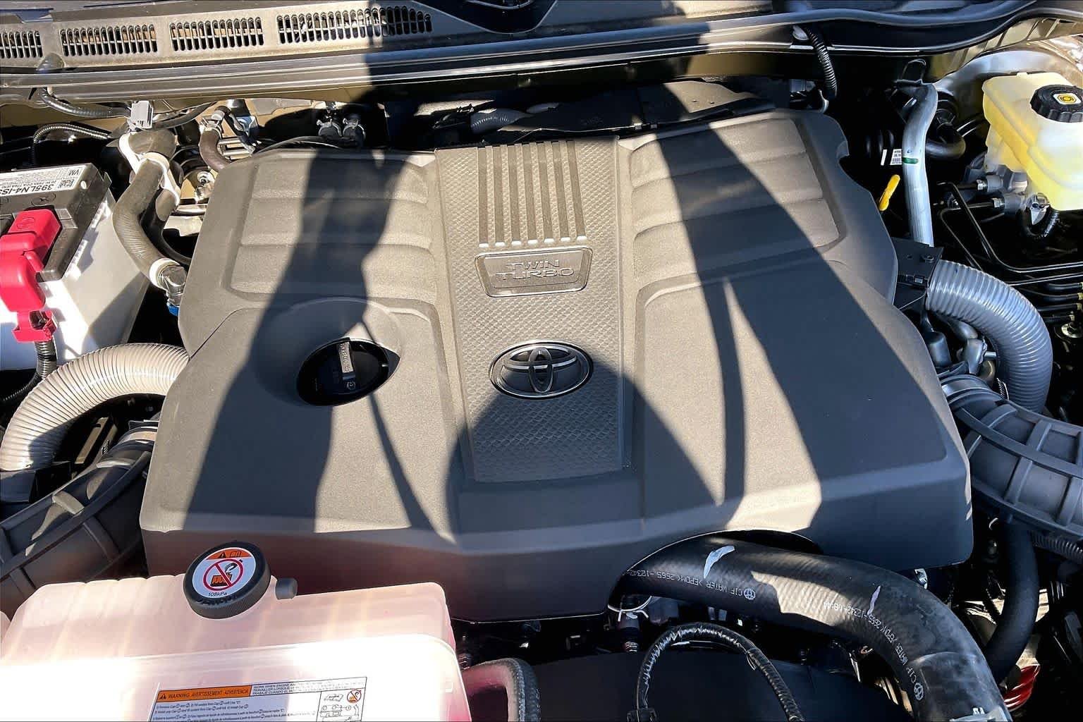 2026 Toyota Tundra 1794 Edition - Photo 17