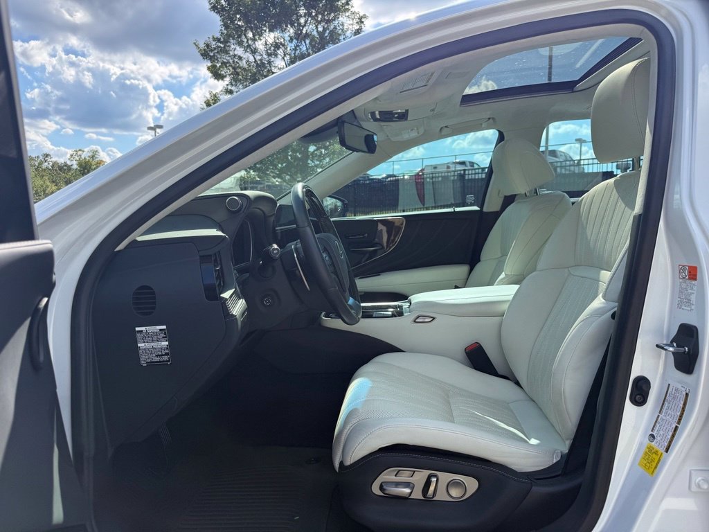 Certified Used 2023 EMINENT WHITE PEARL Lexus 500 image 24