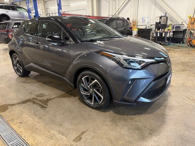 Used 2021 Gray Toyota Limited image 3